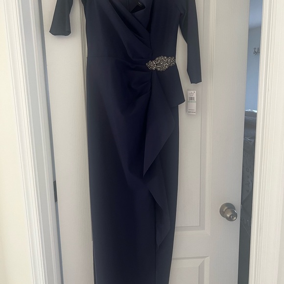 Brand new Alex Evenings gown - Picture 4 of 5